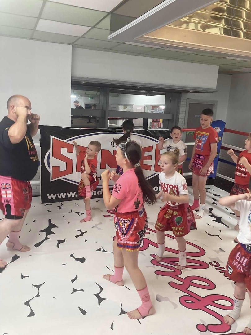 boxing lessons near me Bolton, Manchester-Sandy Holts Bolton Thai Boxing Club-3