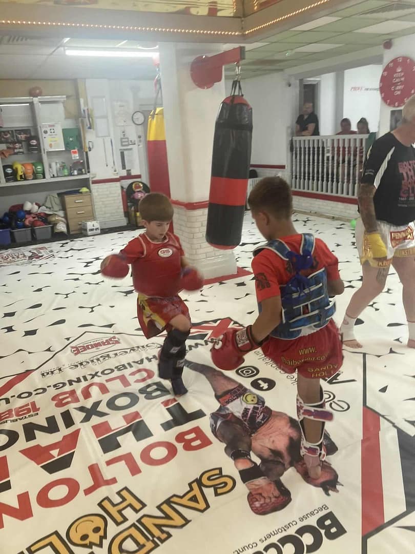 boxing training near me Bolton, Manchester-Sandy Holts Bolton Thai Boxing Club-3